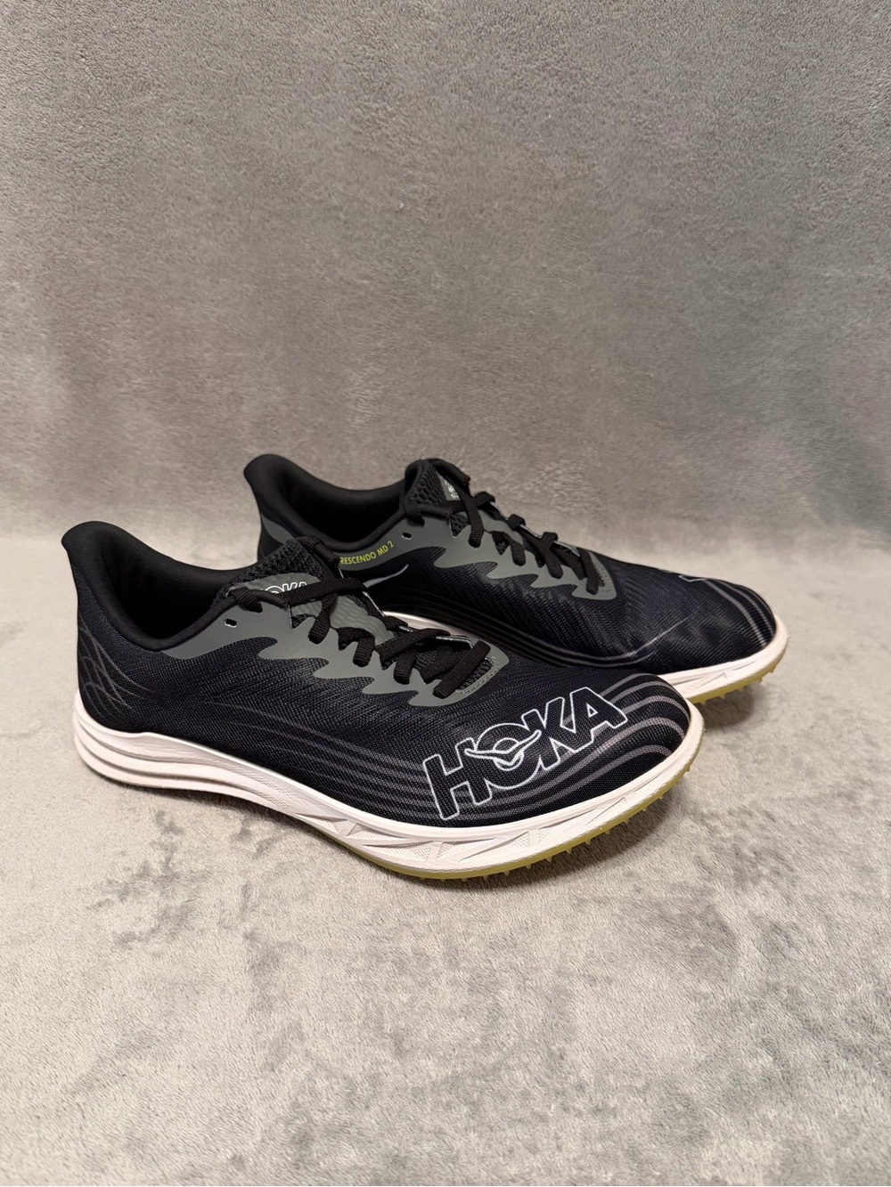 HOKA Crescendo 2 MD Track And Field Shoes. US Men's 9/US Women's 10.5